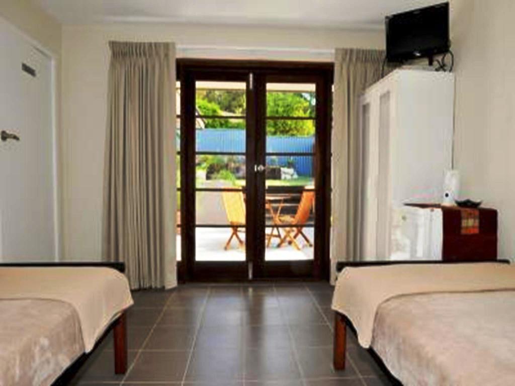 Waikiki Beach Bed And Breakfast Hopeland Zewnętrze zdjęcie